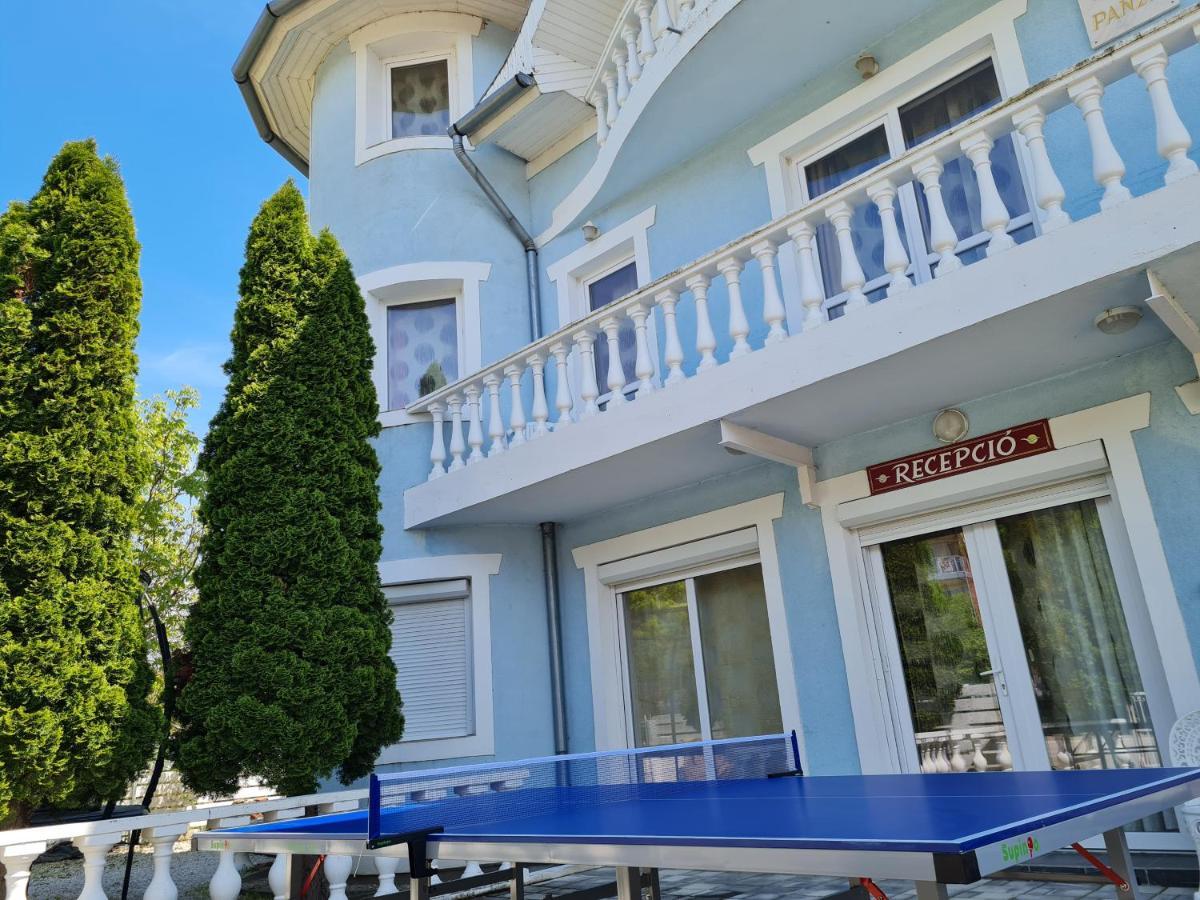 Crystal és Susanne Panzió Bed and Breakfast Siófok Esterno foto