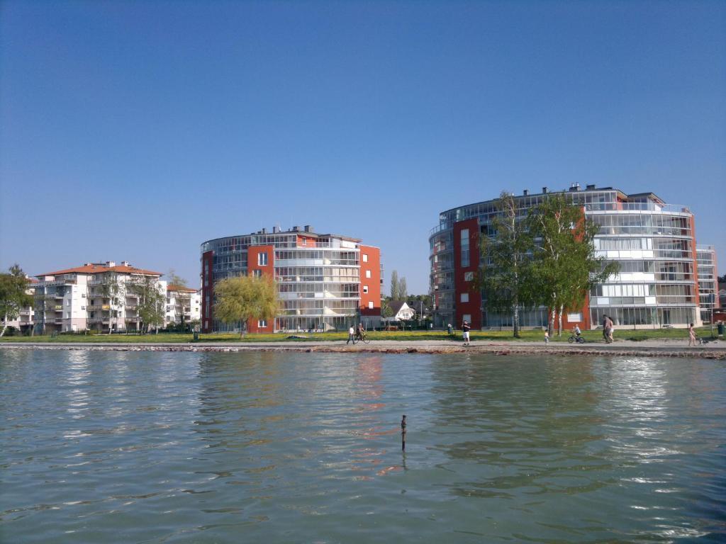 Crystal és Susanne Panzió Bed and Breakfast Siófok Esterno foto
