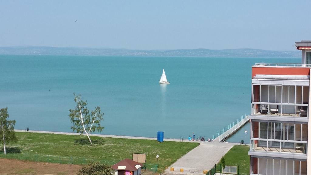 Crystal és Susanne Panzió Bed and Breakfast Siófok Esterno foto